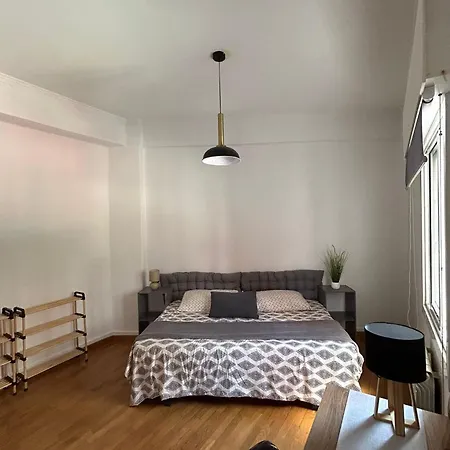 Plaza America - Feel The Vibe Vigo